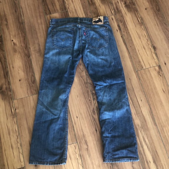 Mens Levi’s 33x30 - Picture 3 of 3